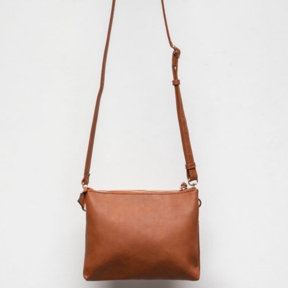 Leanna Studded Bag - Picture 3 of 6